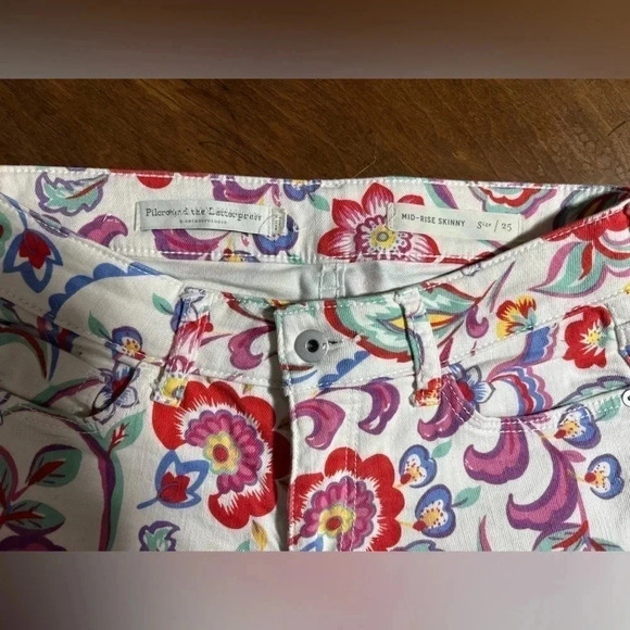 Anthropologie Pilcro Mid-rise Skinny Floral/ Paisley Print Size 25 - Picture 2 of 4